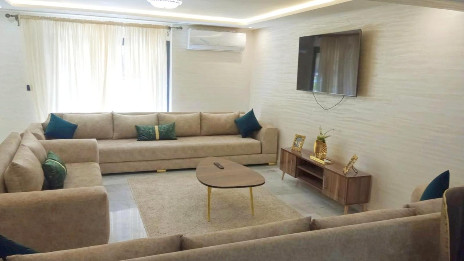 Сasa de vacaciones Duplex De Reve Au Coeur De Marrakech Avec Deux Piscines Pour Adultes Et Enfants *